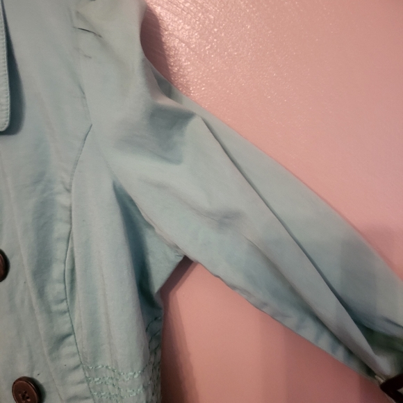 American Rag Sage green jacket with buttons and buckles on the sleeve - Picture 6 of 7